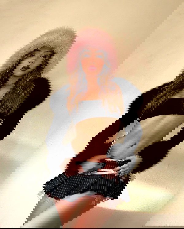 v.qx v.qx archive image