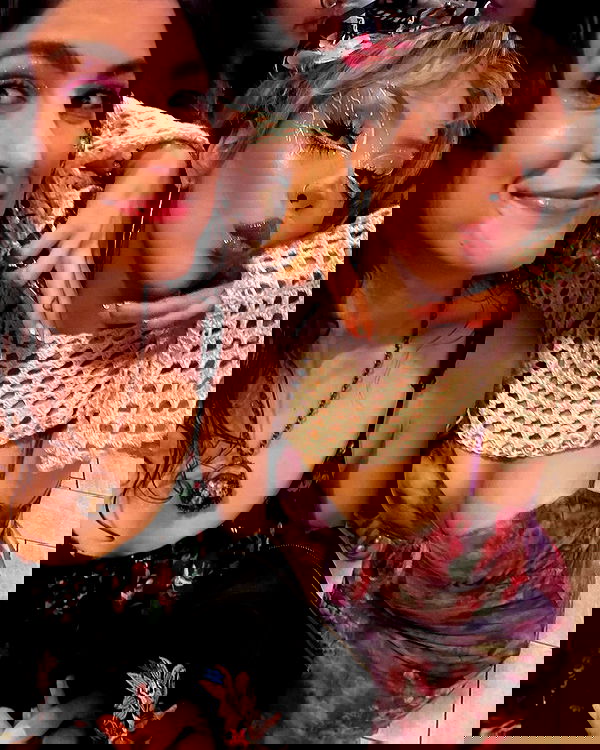 v.qx v.qx archive image