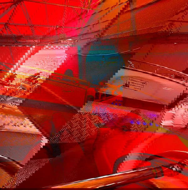 v.qx v.qx archive image