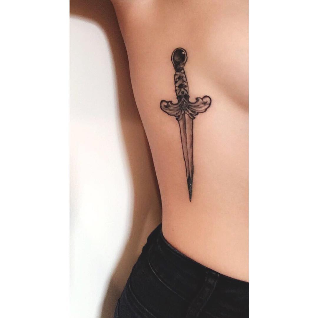 vanessa.julienne instagram image archive image