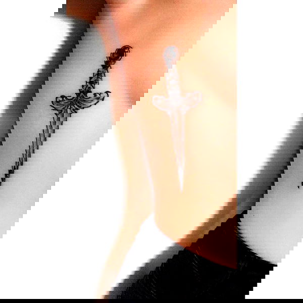 vanessa.julienne image ~ Altpins