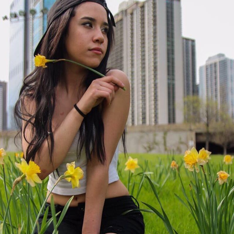 vanessa.julienne instagram image archive image