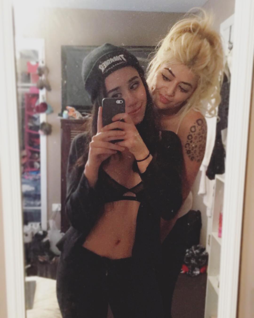 vanessa.julienne instagram image archive image