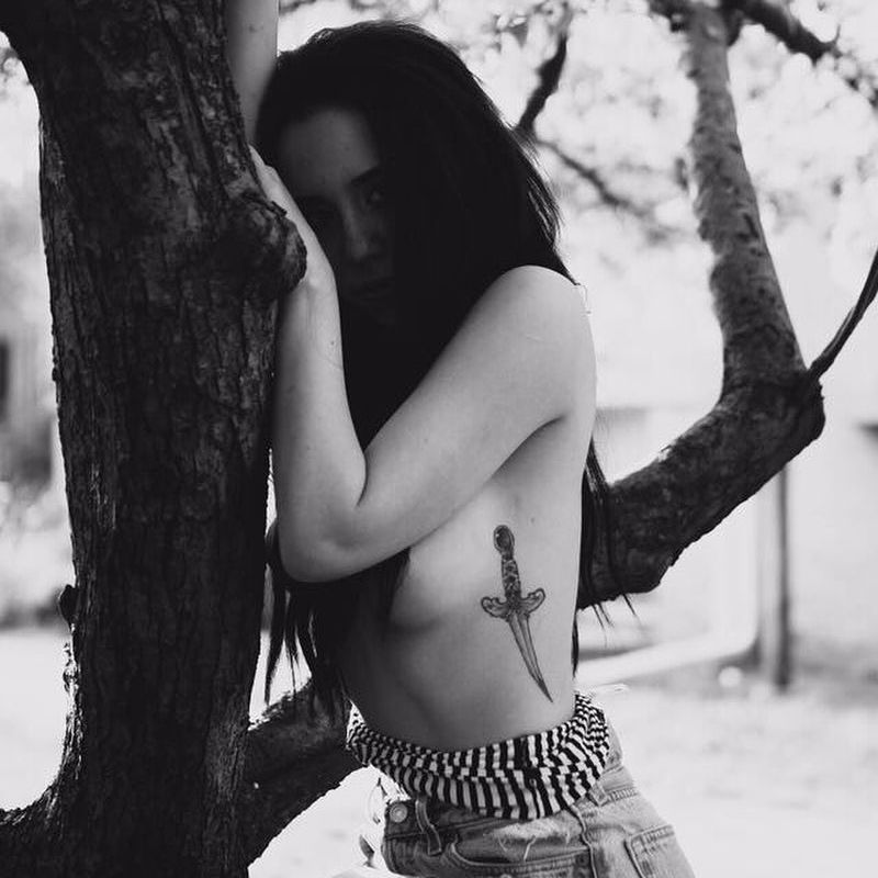 vanessa.julienne instagram image archive image