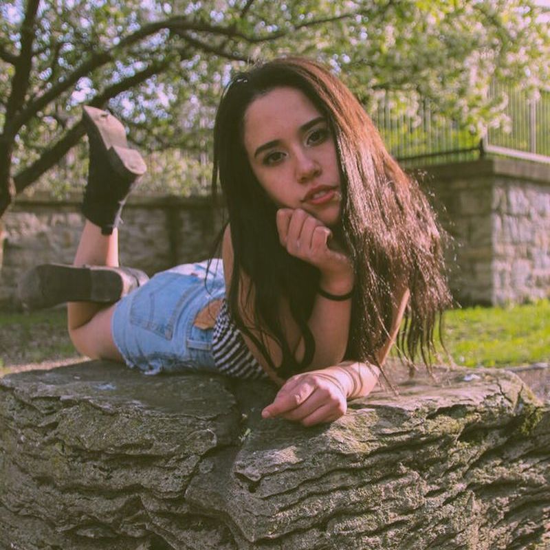 vanessa.julienne instagram image archive image