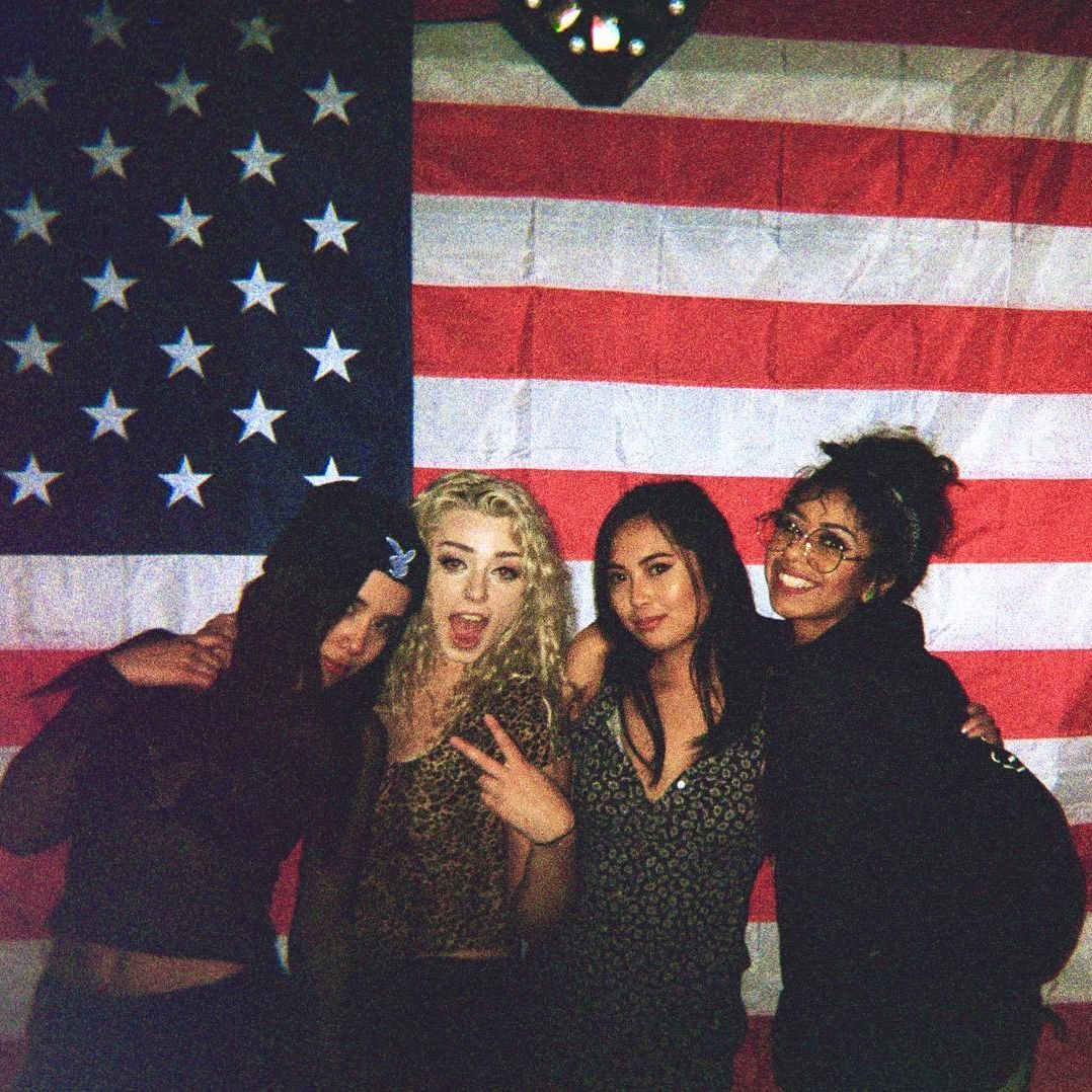 vanessa.julienne instagram image archive image