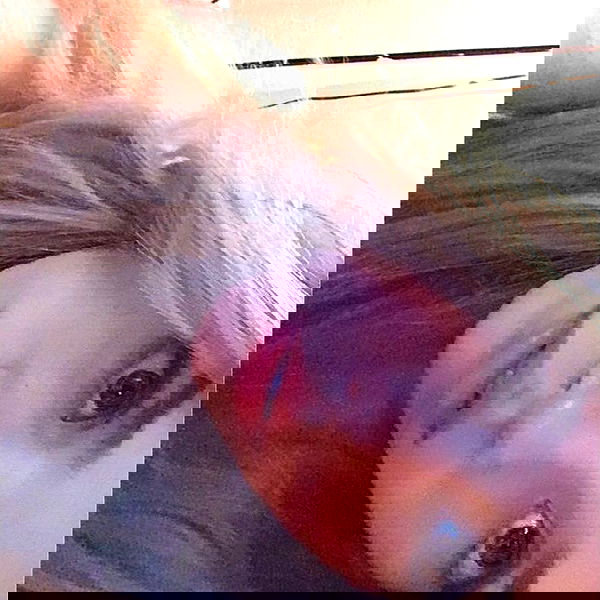 vanessa.julienne image ~ Altpins