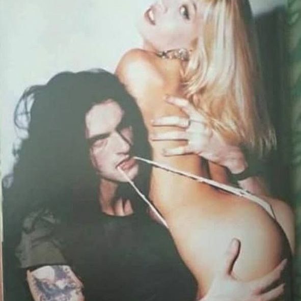 vanessa.julienne instagram image archive image