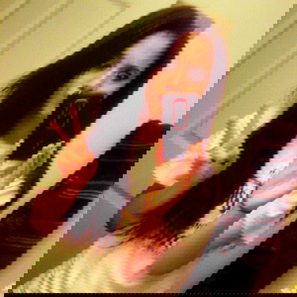 vanessa.julienne image ~ Altpins