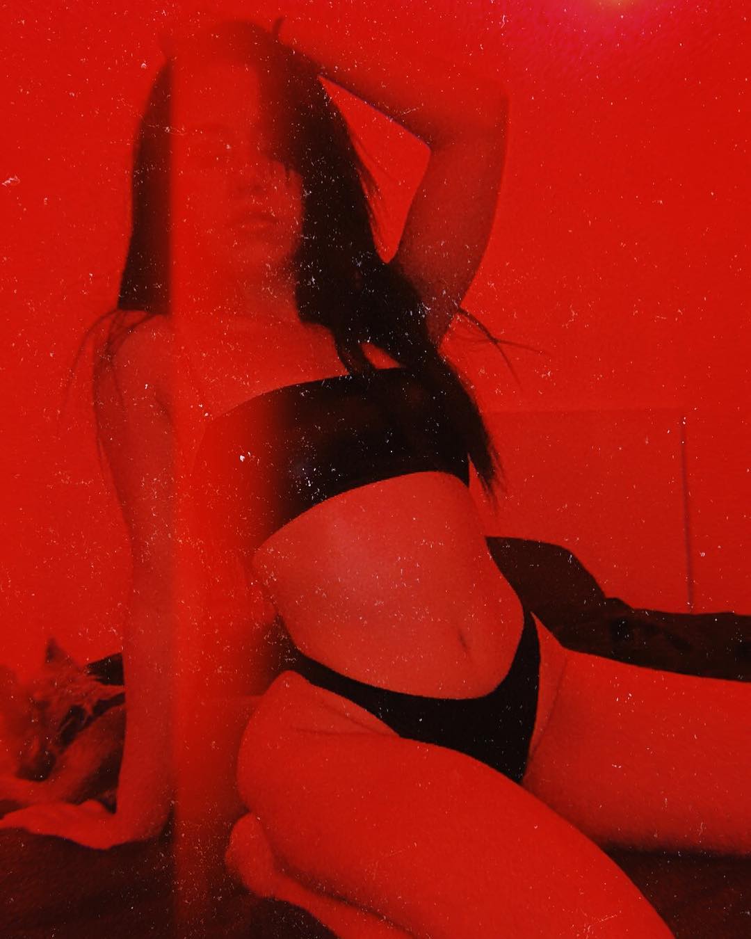 vanessa.julienne instagram image archive image