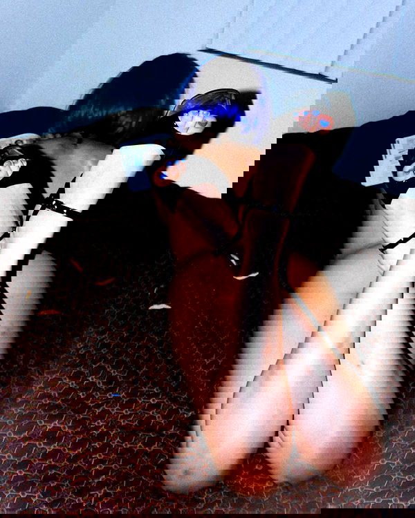 vanessa.julienne image ~ Altpins