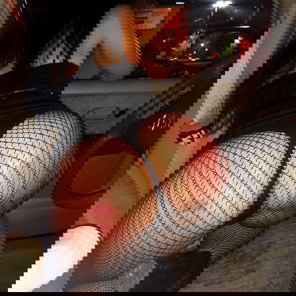 vanessa.julienne image ~ Altpins