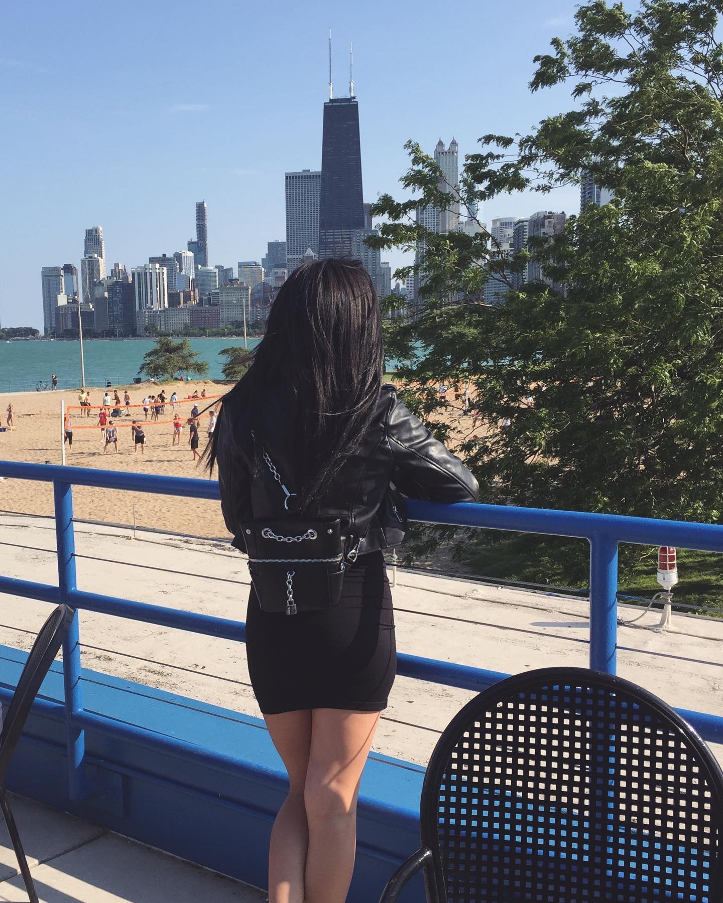 vanessa.julienne instagram image archive image