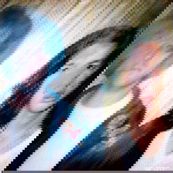 vanessa.julienne image ~ Altpins