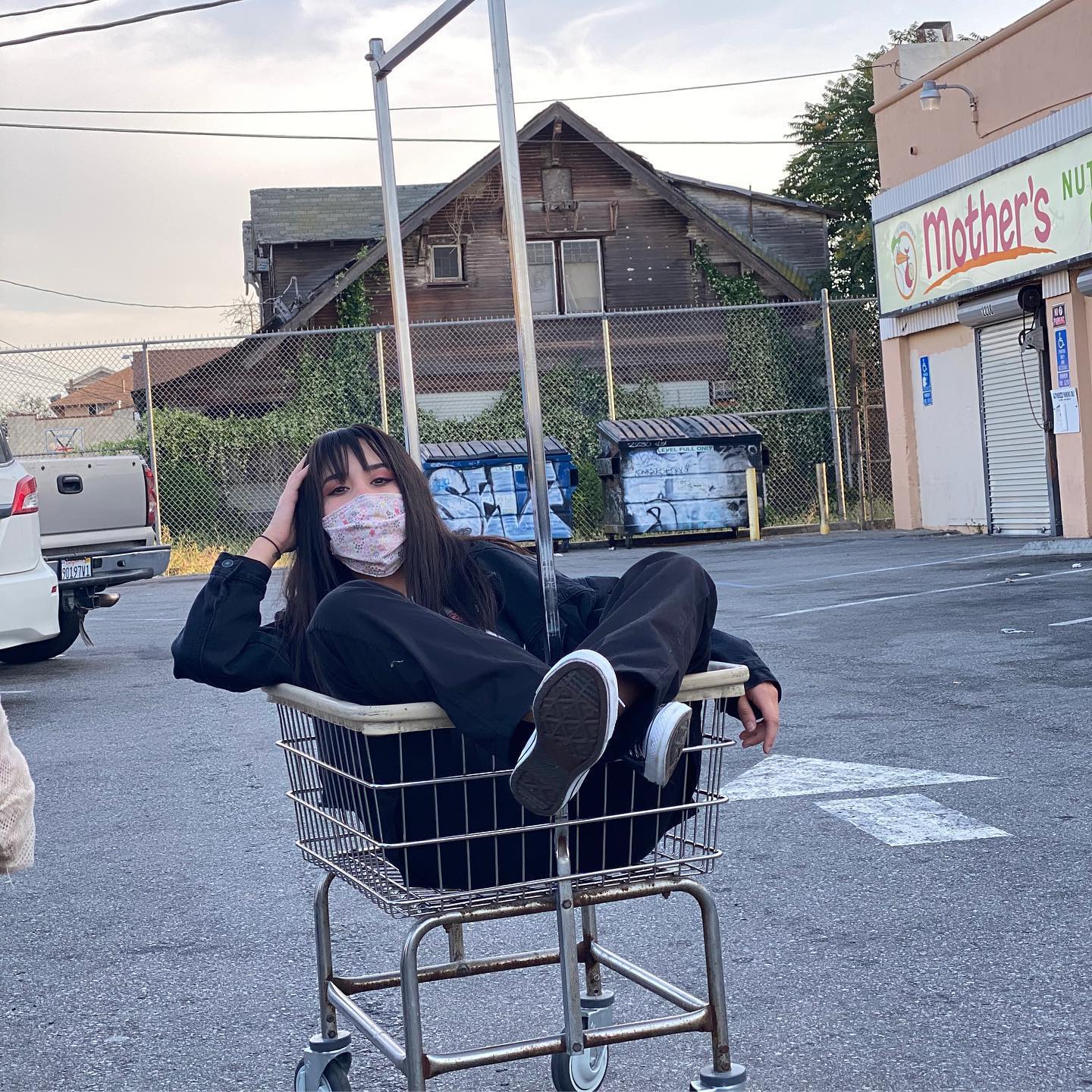 vanessa.julienne instagram image archive image