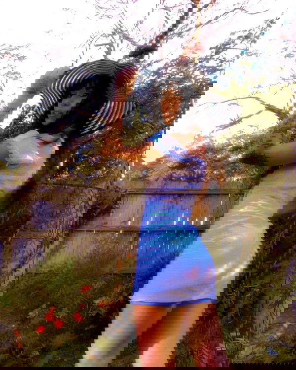 vanessa.julienne image ~ Altpins