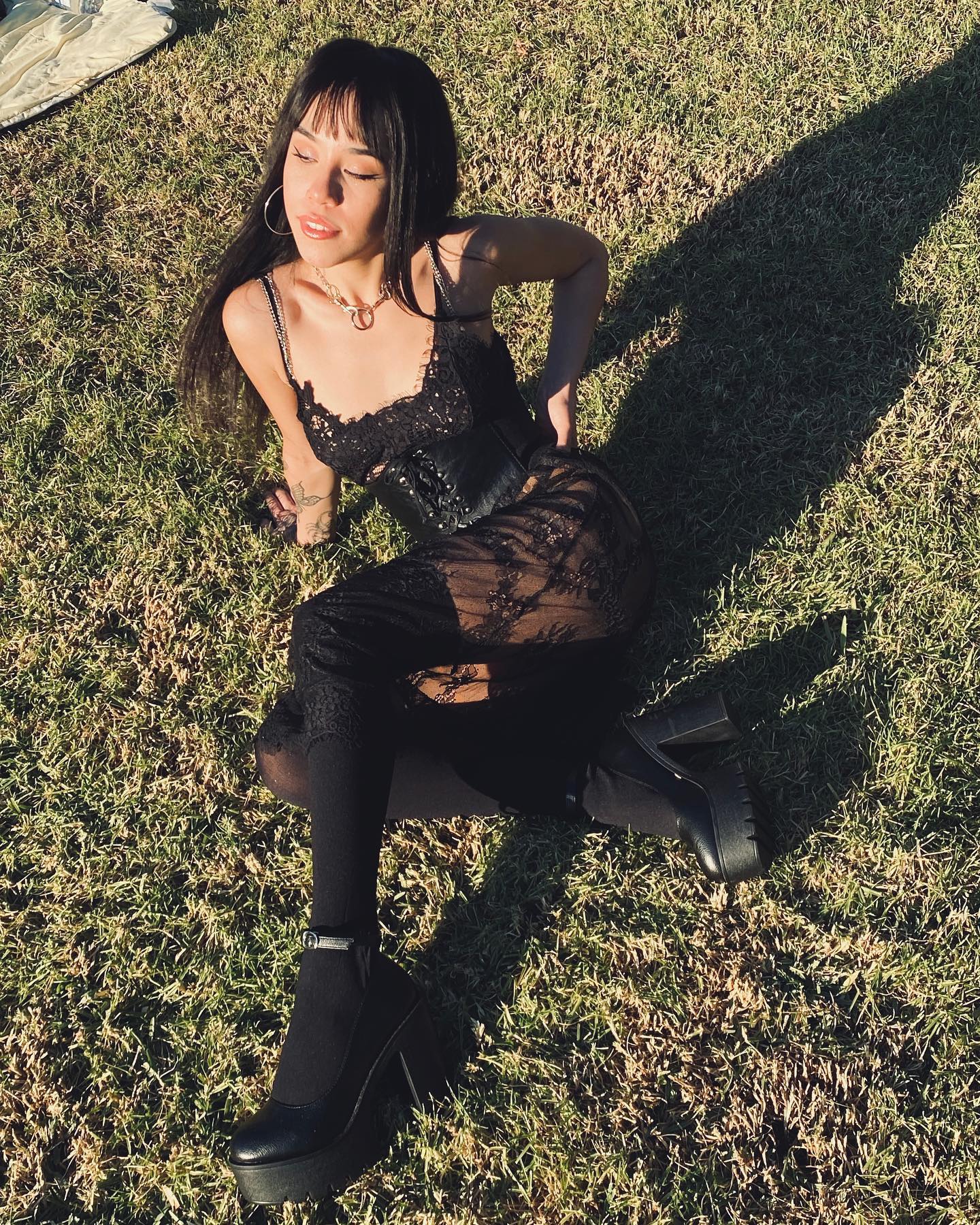 vanessa.julienne instagram image archive image