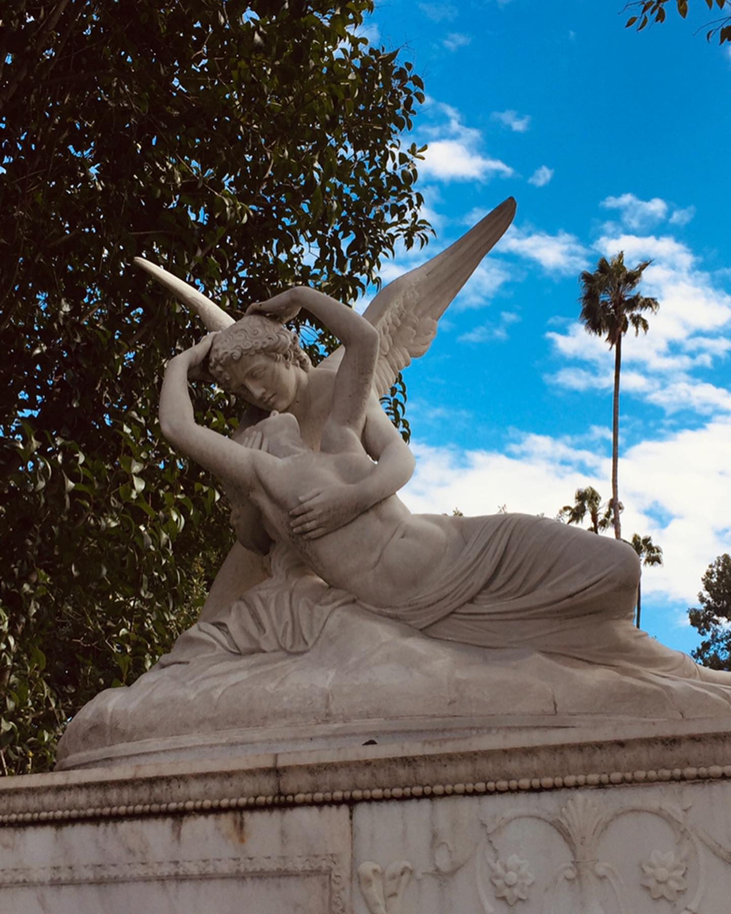 vanessa.julienne instagram image archive image