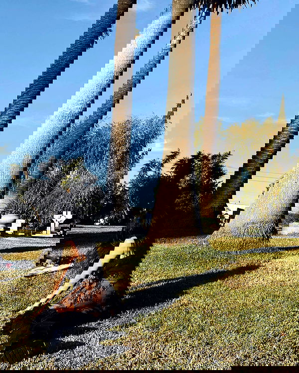 vanessa.julienne image ~ Altpins