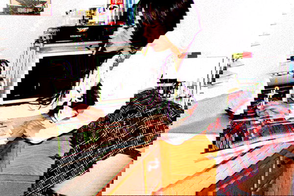 vanessa.julienne image ~ Altpins