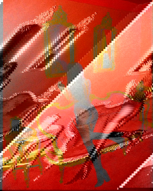 vanessa.julienne image ~ Altpins