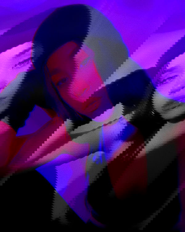 vanessa.julienne image ~ Altpins