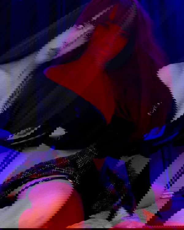 vanessa.julienne image ~ Altpins