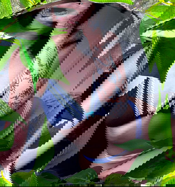 vanessa.julienne image ~ Altpins