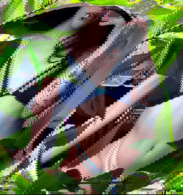 vanessa.julienne image ~ Altpins