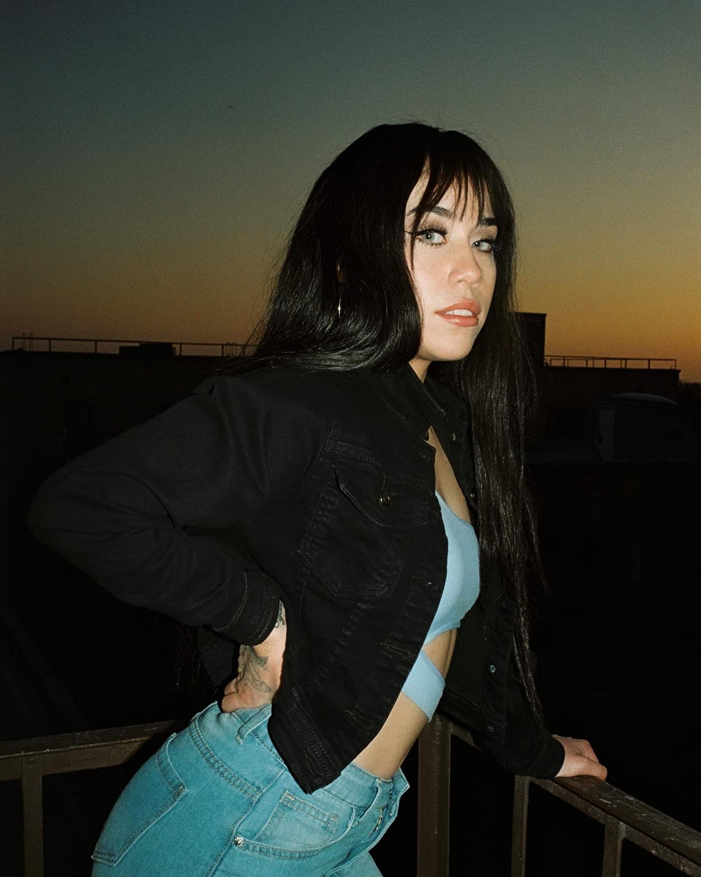 vanessa.julienne instagram image archive image