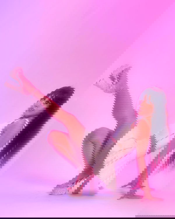 vanessa.julienne image ~ Altpins