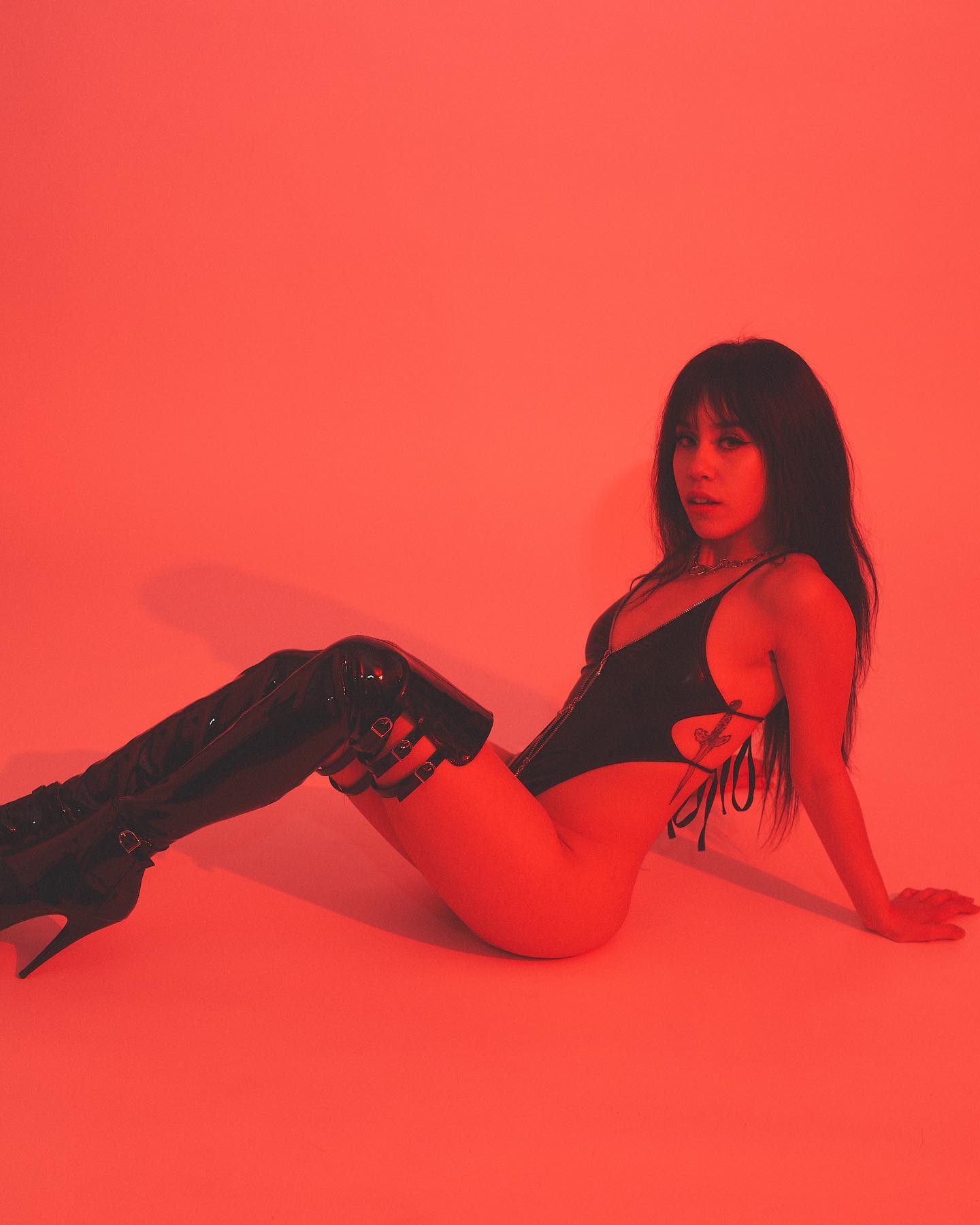 vanessa.julienne instagram image archive image