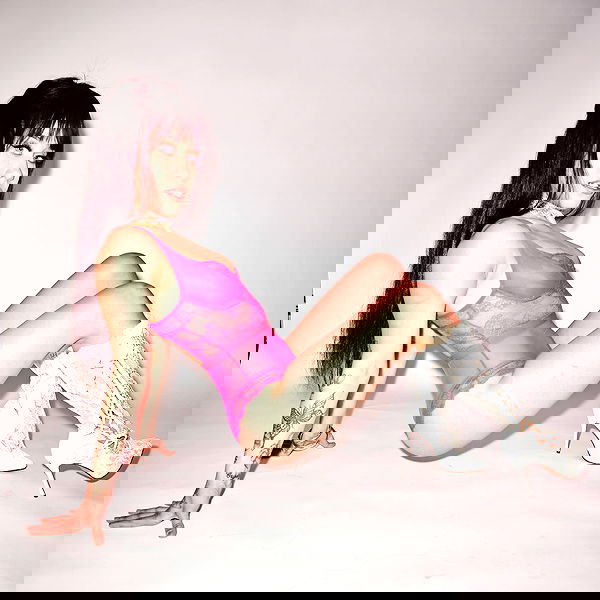 vanessa.julienne image ~ Altpins