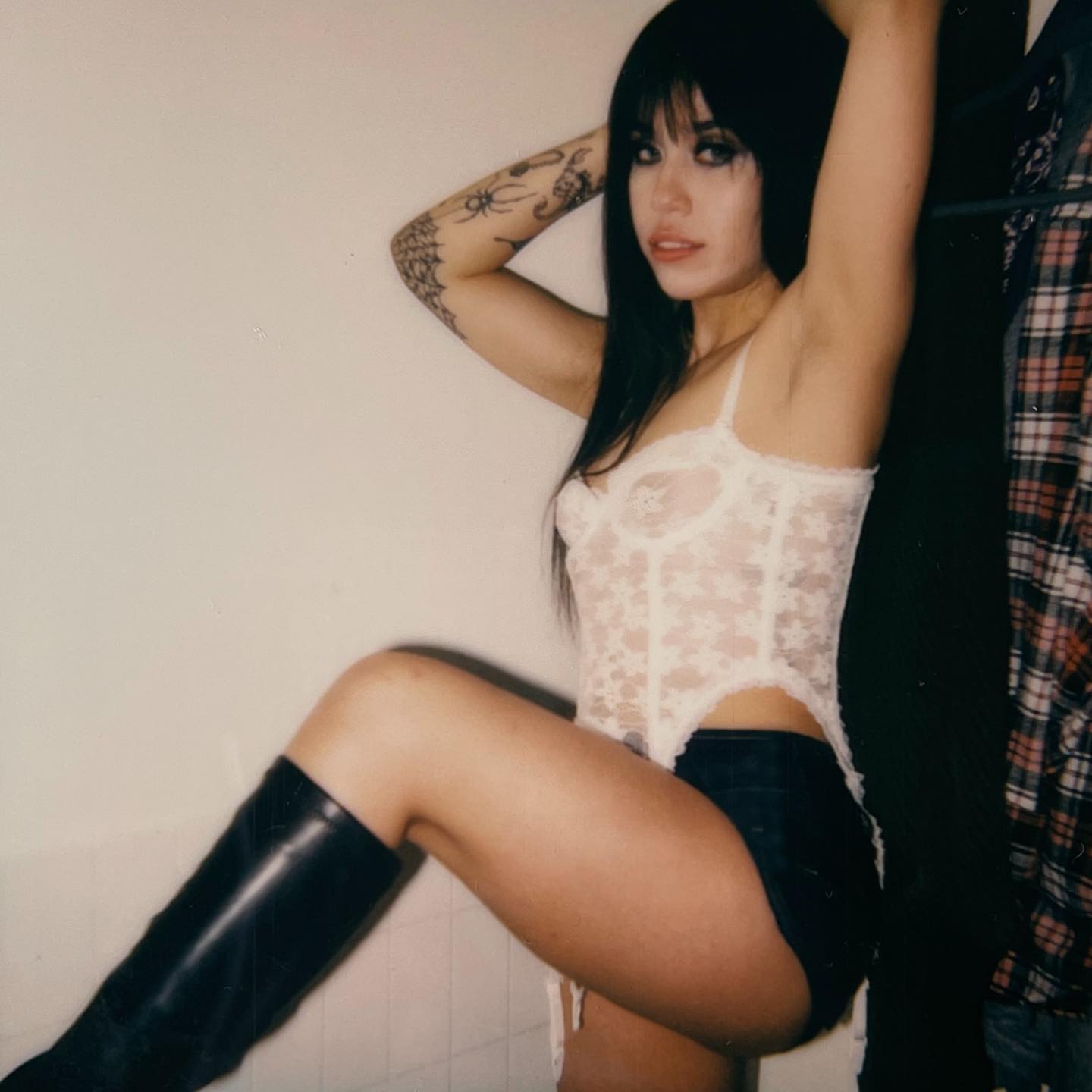 vanessa.julienne instagram image archive image