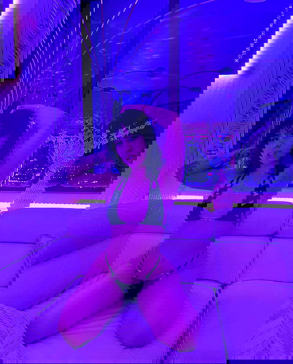 vanessa.julienne image ~ Altpins