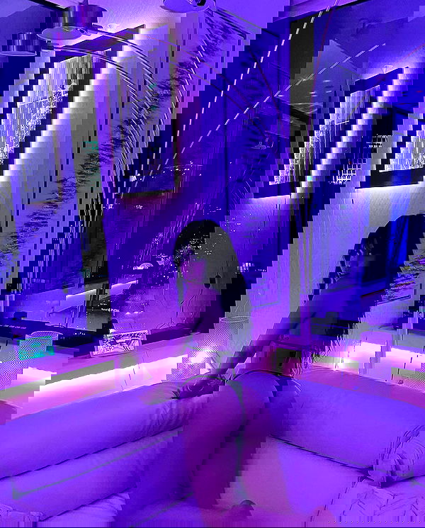 vanessa.julienne image ~ Altpins