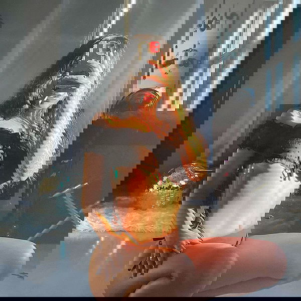 vanessa.julienne image ~ Altpins