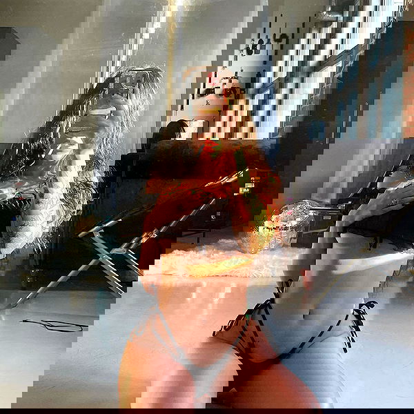 vanessa.julienne image ~ Altpins