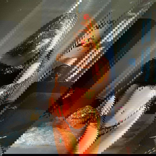 vanessa.julienne image ~ Altpins