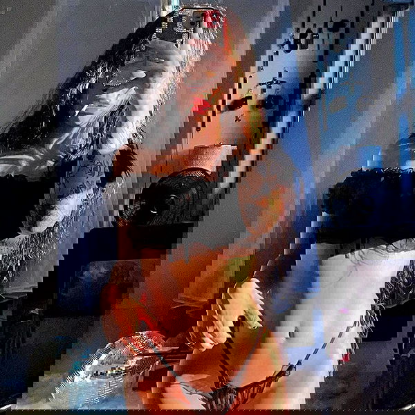 vanessa.julienne image ~ Altpins