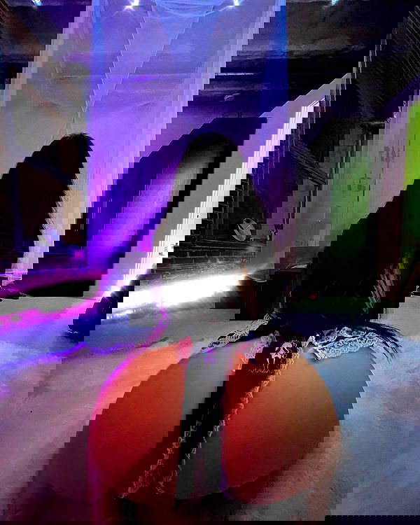 vanessa.julienne image ~ Altpins