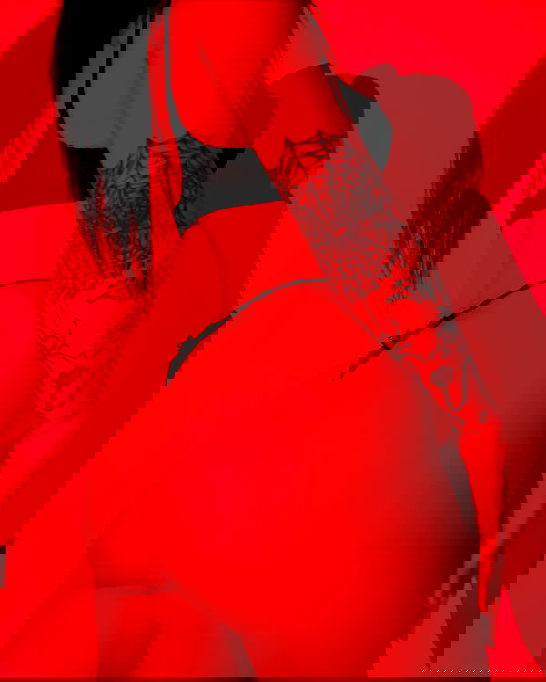 vanessa.julienne image ~ Altpins