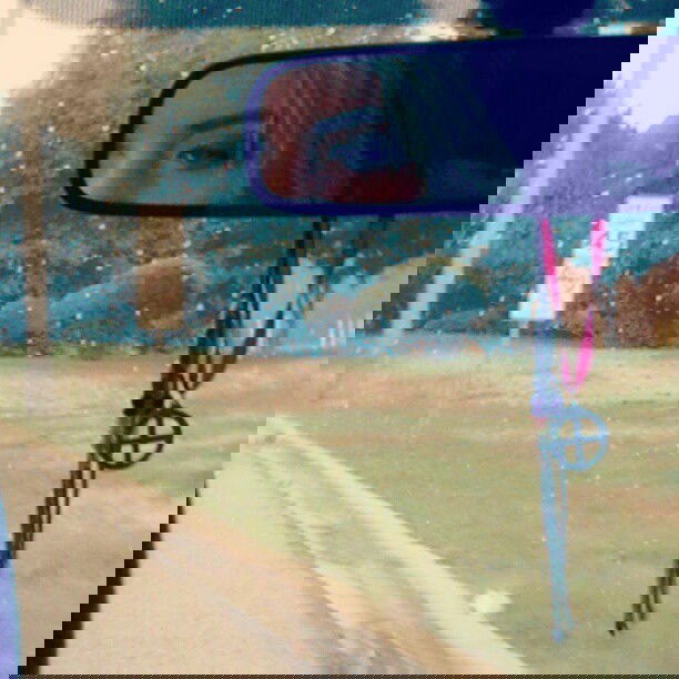 vanessa.julienne instagram image archive image