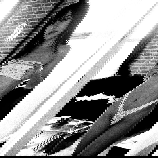 vanessa.julienne image ~ Altpins