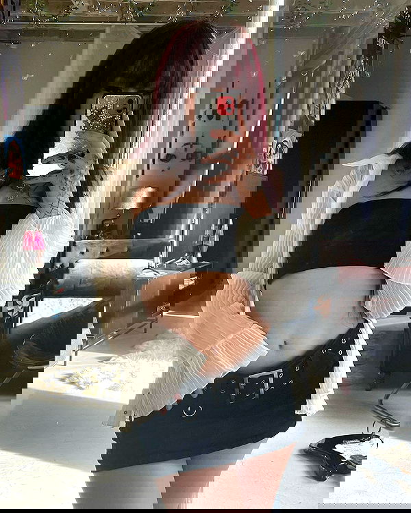 vanessa.julienne image ~ Altpins