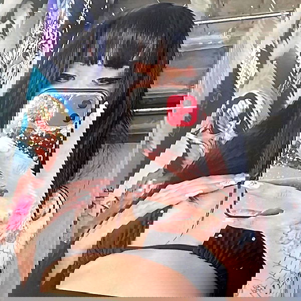 vanessa.julienne image ~ Altpins