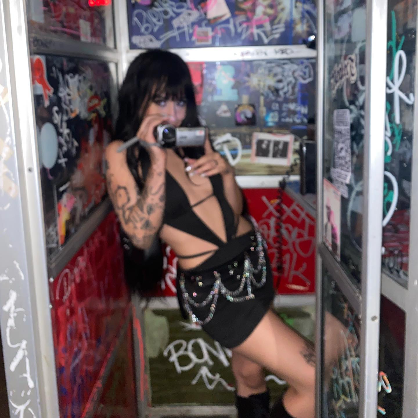 vanessa.julienne instagram image archive image