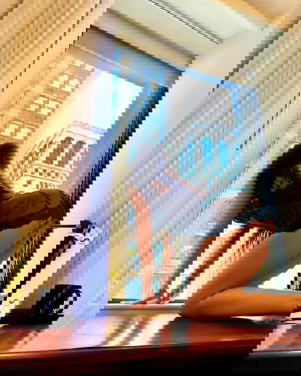 vanessa.julienne image ~ Altpins