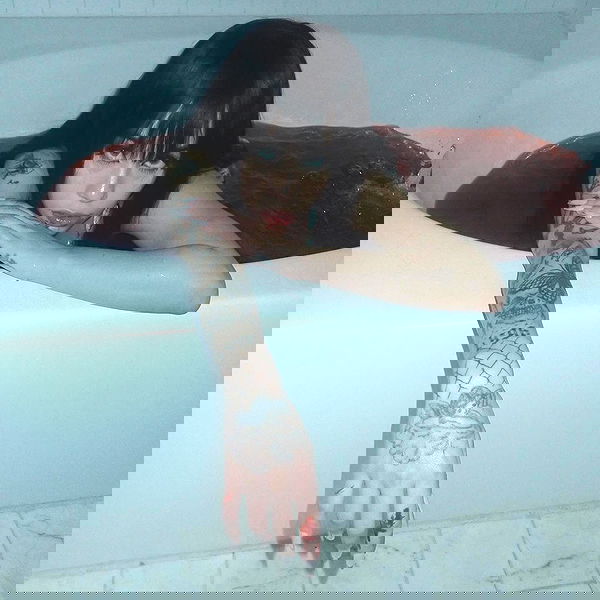 vanessa.julienne image ~ Altpins