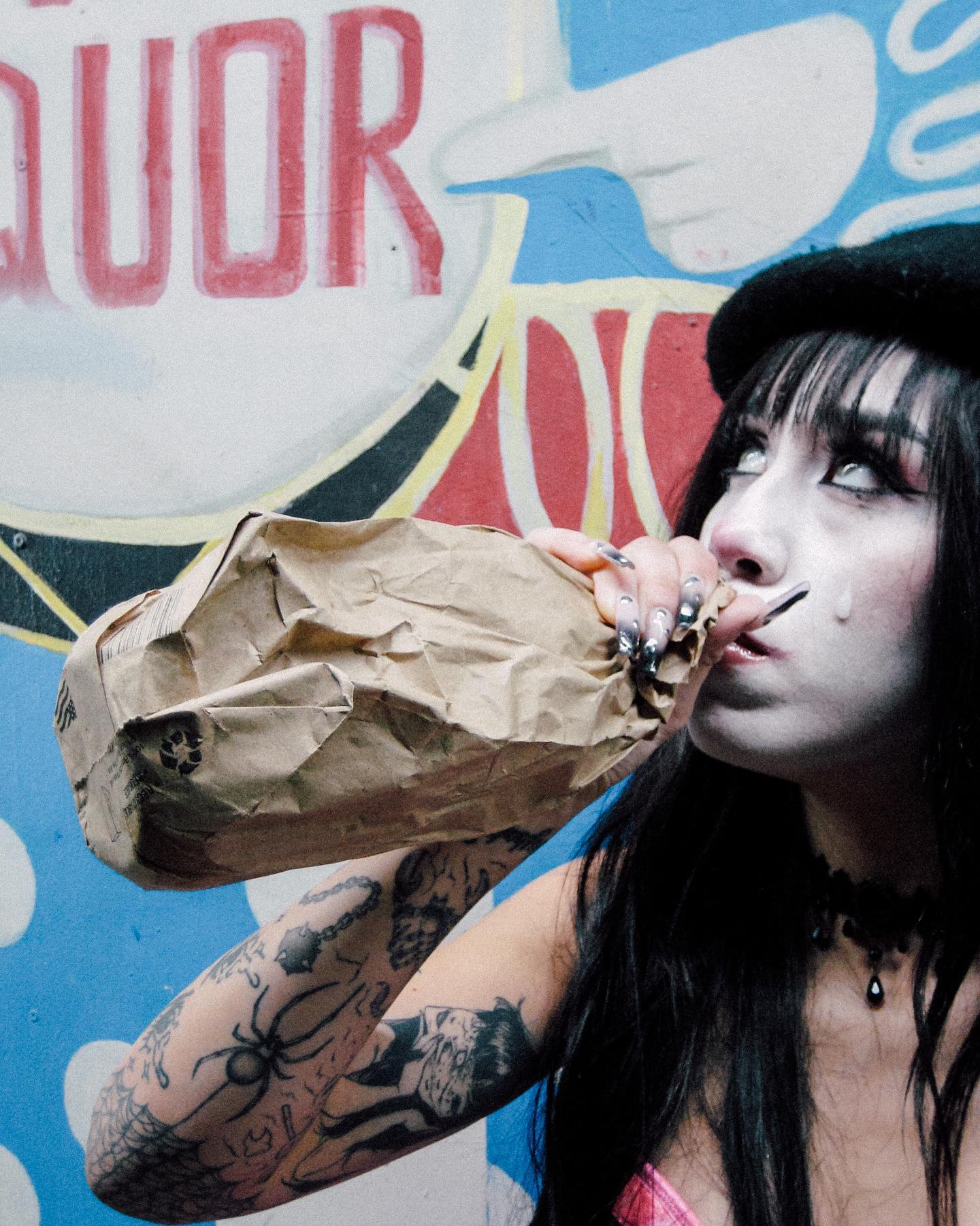 vanessa.julienne instagram image archive image